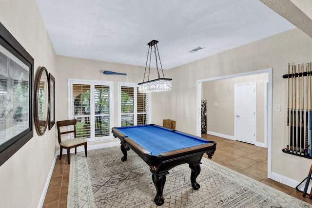 5005 River Ridge Road, Arlington, TX 76017