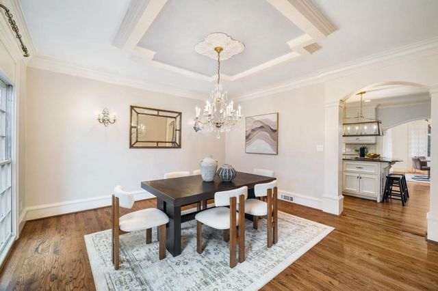 8915 Huntcliff Lake Court, Sandy Springs, GA 30350