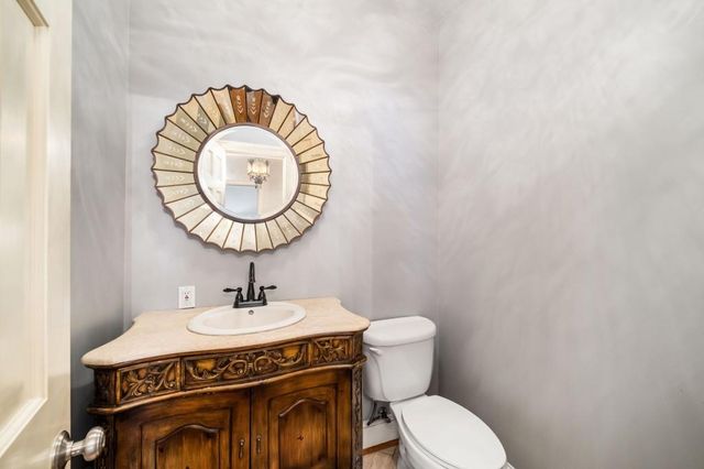 8915 Huntcliff Lake Court, Sandy Springs, GA 30350