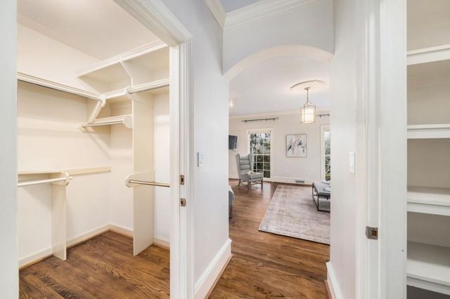 8915 Huntcliff Lake Court, Sandy Springs, GA 30350