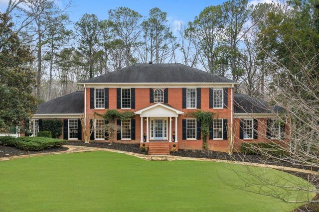 8915 Huntcliff Lake Court, Sandy Springs, GA 30350