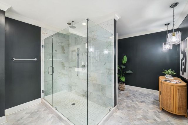 8915 Huntcliff Lake Court, Sandy Springs, GA 30350