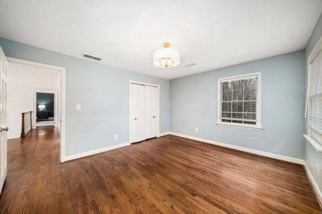 8915 Huntcliff Lake Court, Sandy Springs, GA 30350