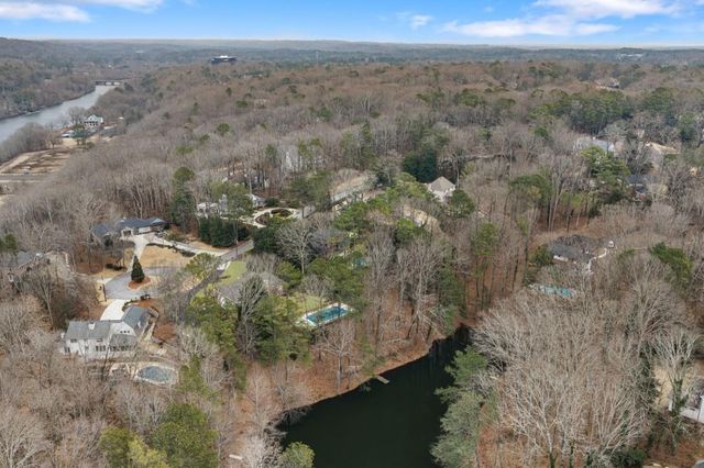 8915 Huntcliff Lake Court, Sandy Springs, GA 30350