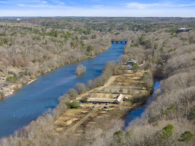 8915 Huntcliff Lake Court, Sandy Springs, GA 30350