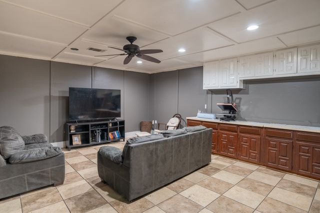 1106 S Alexander Avenue, Duncanville, TX 75137