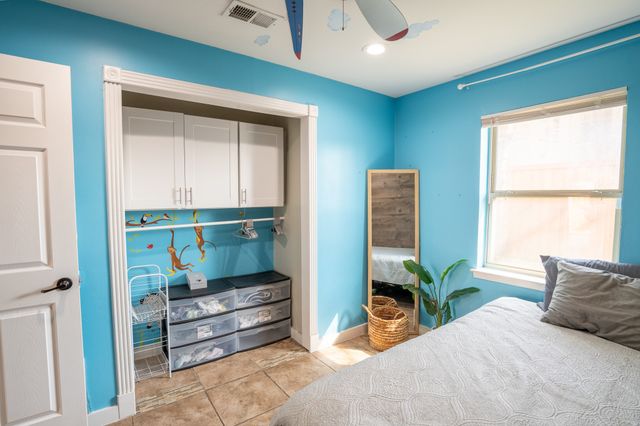 1106 S Alexander Avenue, Duncanville, TX 75137