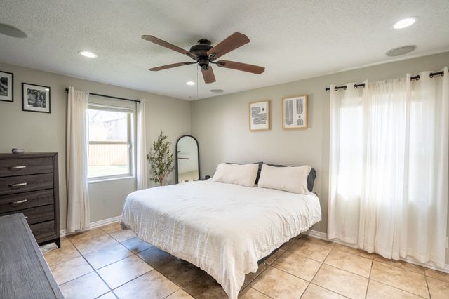 1106 S Alexander Avenue, Duncanville, TX 75137