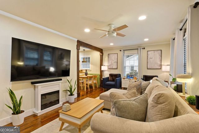 1045 Dell Avenue SE, Smyrna, GA 30080