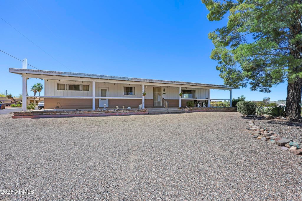 1855 W Wickenburg Way 136, Wickenburg, AZ 85390