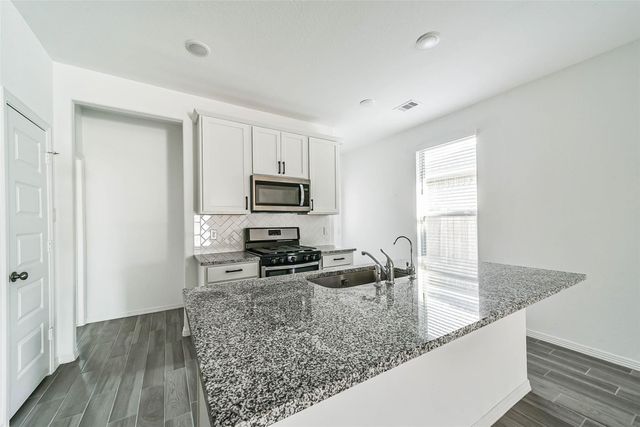 5626 Tabula Rasa Dr, Katy, TX 77493