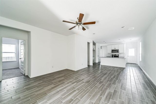 5626 Tabula Rasa Dr, Katy, TX 77493