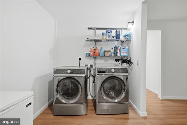 224 COURIER DR, Charles Town, WV 25414