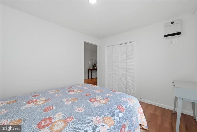 224 COURIER DR, Charles Town, WV 25414