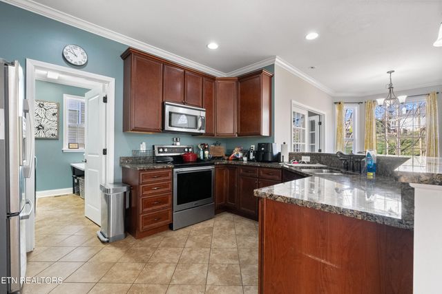 2727 Macy Blair Rd, Knoxville, TN 37931