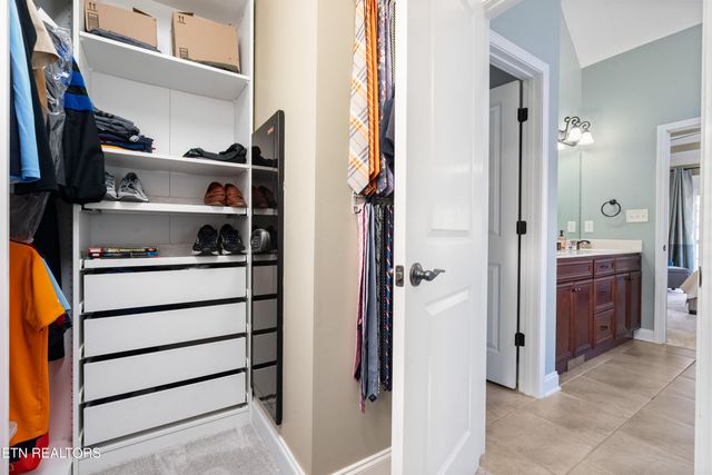 2727 Macy Blair Rd, Knoxville, TN 37931