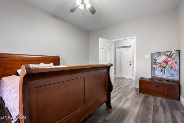 2727 Macy Blair Rd, Knoxville, TN 37931