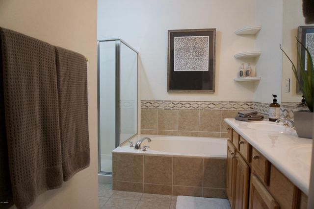 3131 E LEGACY Drive 2038, Phoenix, AZ 85042