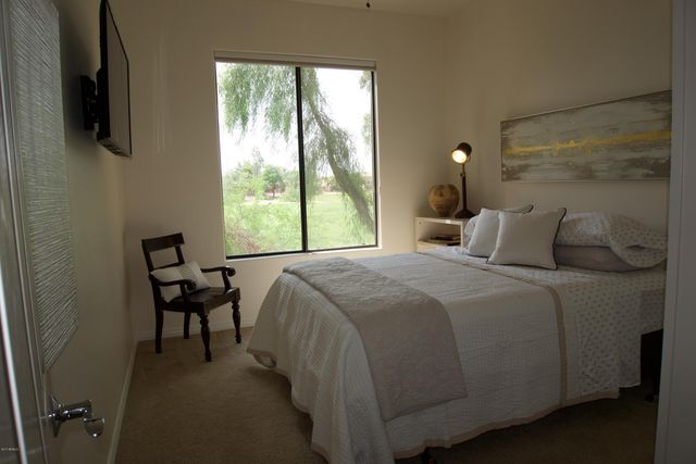 3131 E LEGACY Drive 2038, Phoenix, AZ 85042