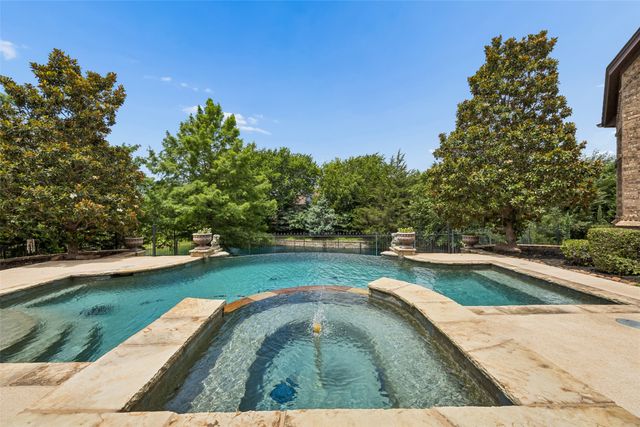 5804 Chalford Common, Colleyville, TX 76034