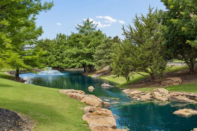 5804 Chalford Common, Colleyville, TX 76034
