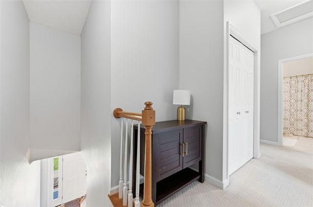 2426 Rochester Rd G, Franklin Park, PA 15143
