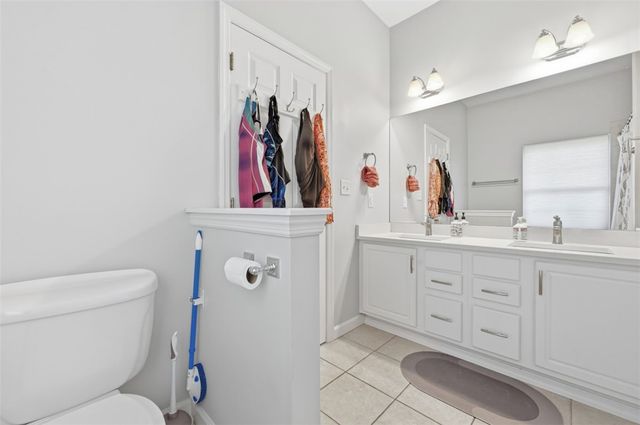 2426 Rochester Rd G, Franklin Park, PA 15143