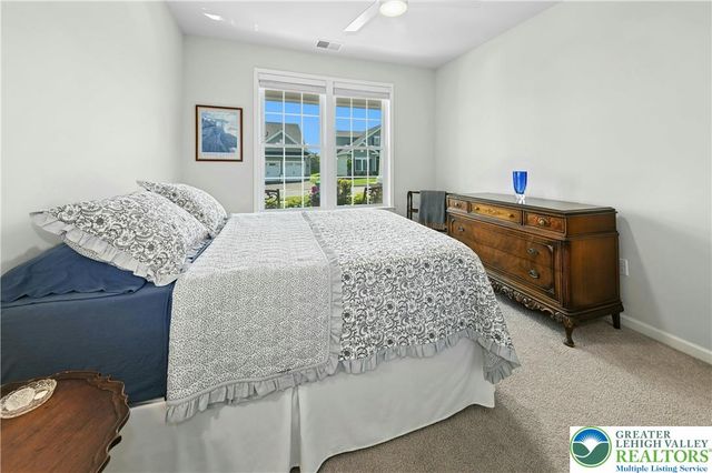 5544 Traditions Drive, Upper Saucon Twp, PA 18036