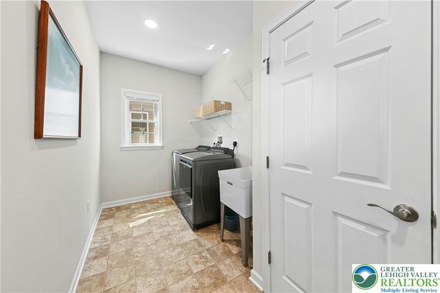 5544 Traditions Drive, Upper Saucon Twp, PA 18036