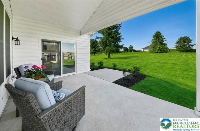 5544 Traditions Drive, Upper Saucon Twp, PA 18036