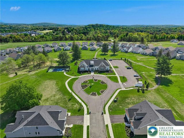 5544 Traditions Drive, Upper Saucon Twp, PA 18036