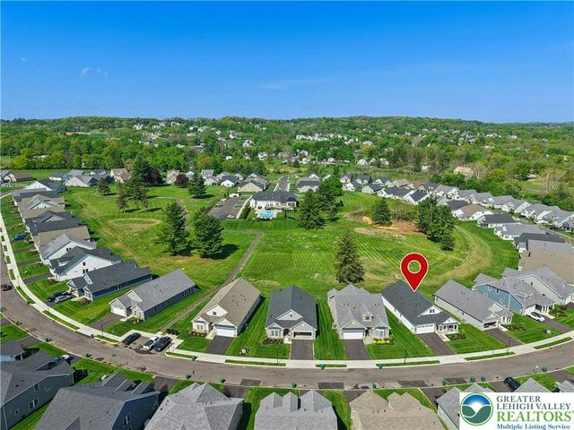 5544 Traditions Drive, Upper Saucon Twp, PA 18036