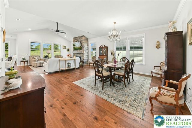 5544 Traditions Drive, Upper Saucon Twp, PA 18036