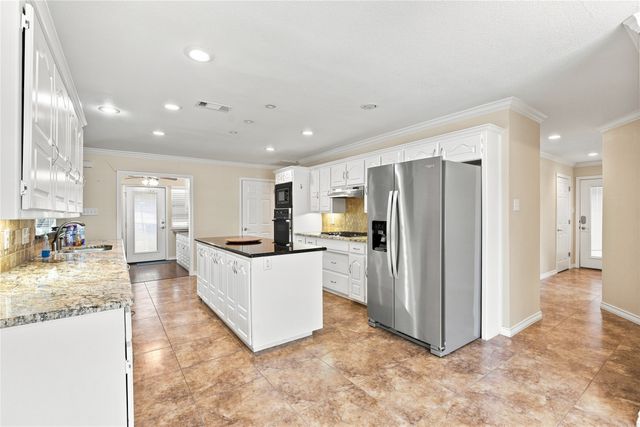 2214 White Lane, Haslet, TX 76052