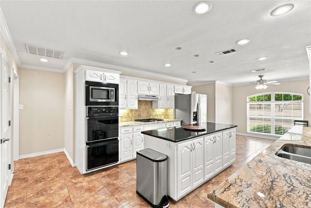 2214 White Lane, Haslet, TX 76052
