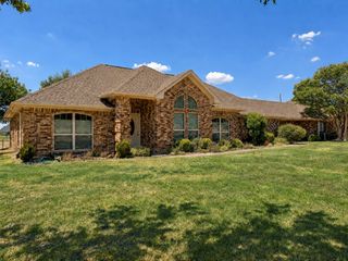 2214 White Lane, Haslet, TX 76052