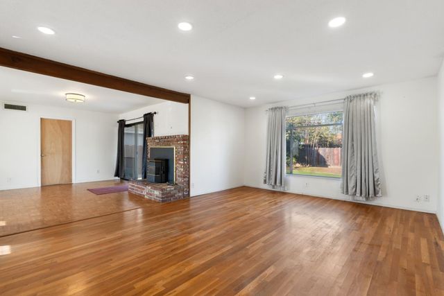 4741 N Orchard Street, Fresno, CA 93726