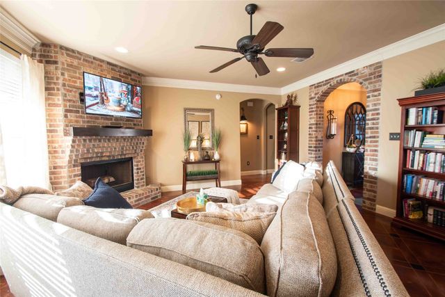 9048 Cottage Ridge Drive, Shreveport, LA 71106