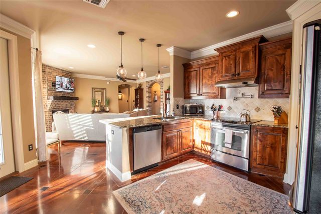 9048 Cottage Ridge Drive, Shreveport, LA 71106