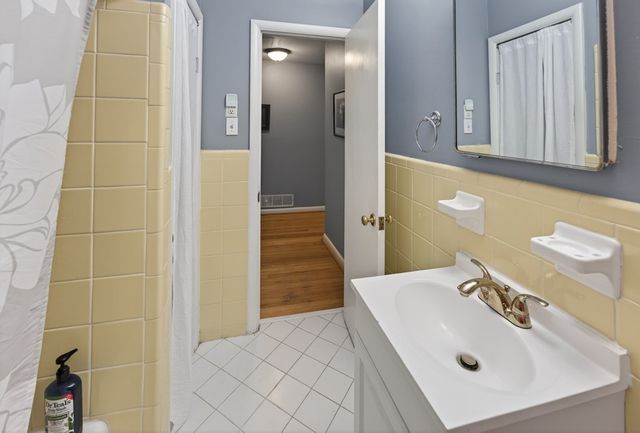 940 Chesterfield Drive, Marietta, GA 30066