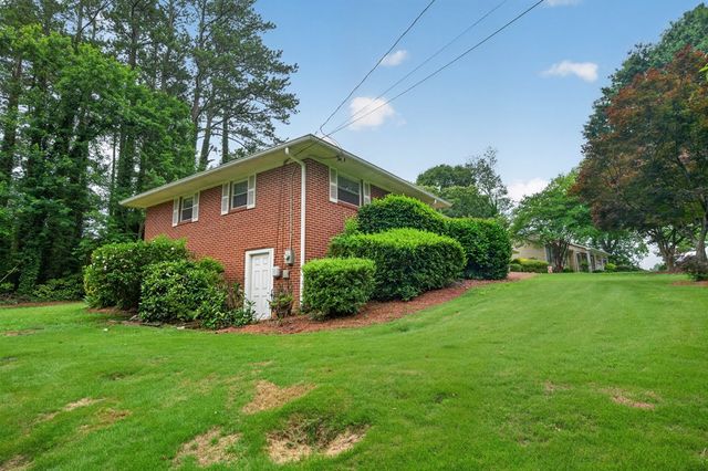 940 Chesterfield Drive, Marietta, GA 30066