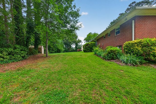 940 Chesterfield Drive, Marietta, GA 30066