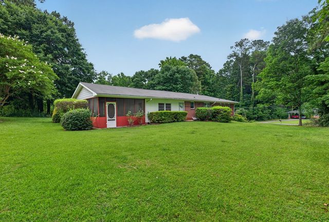 940 Chesterfield Drive, Marietta, GA 30066