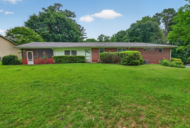 940 Chesterfield Drive, Marietta, GA 30066