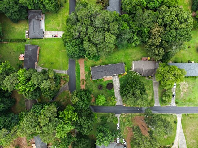 940 Chesterfield Drive, Marietta, GA 30066