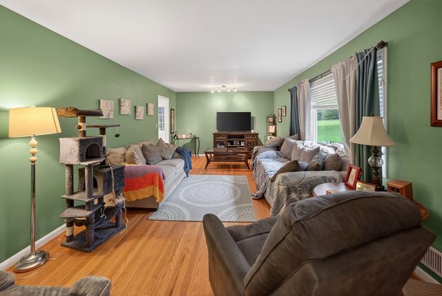 940 Chesterfield Drive, Marietta, GA 30066