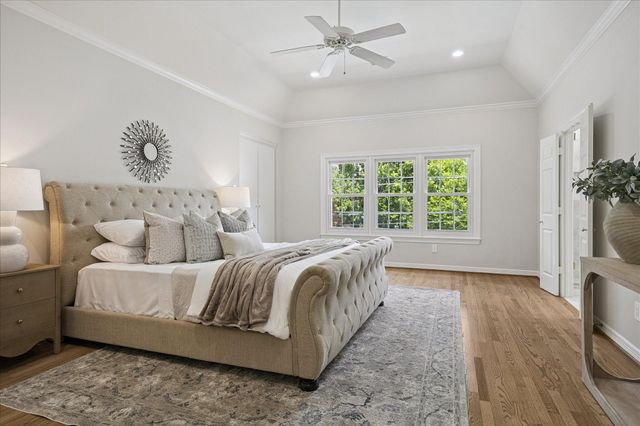 6635 Rutgers Avenue, West University Place, TX 77005