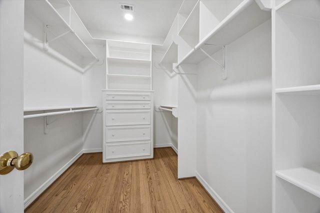 6635 Rutgers Avenue, West University Place, TX 77005