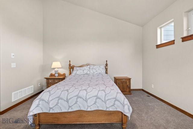 96 Ruby Lane, Belgrade, MT 59714