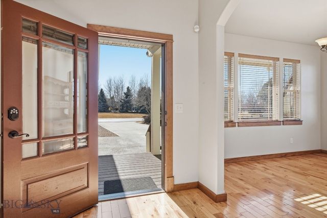 96 Ruby Lane, Belgrade, MT 59714